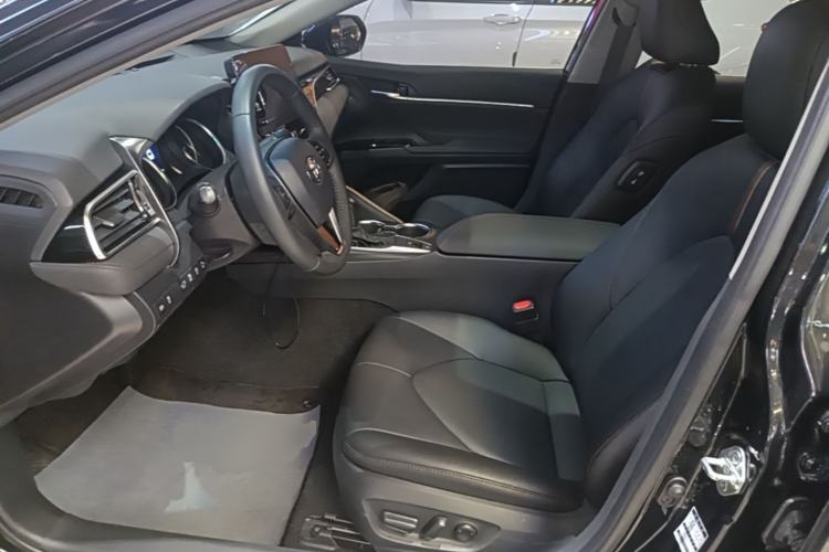 Used Toyota Camry 2021 2.0G Luxury Edition Left Front Seat