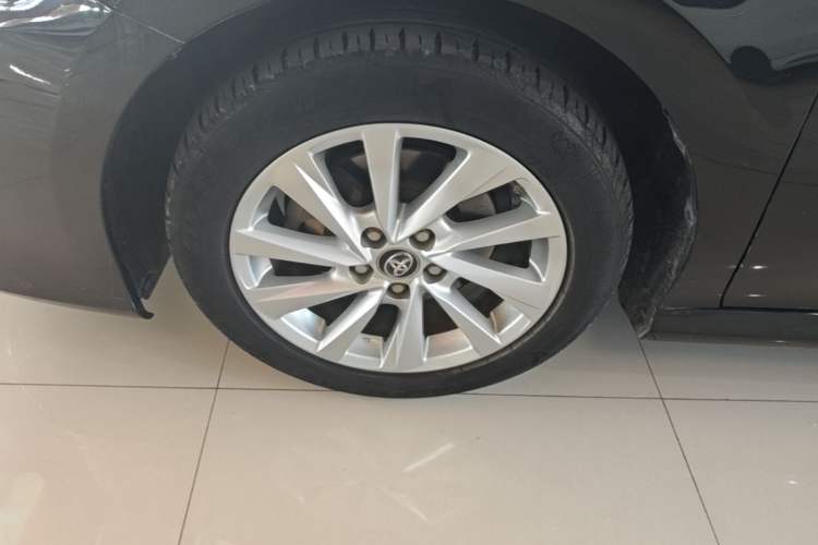 Used Toyota Camry 2021 2.0G Luxury Edition Left Front Wheel Hub