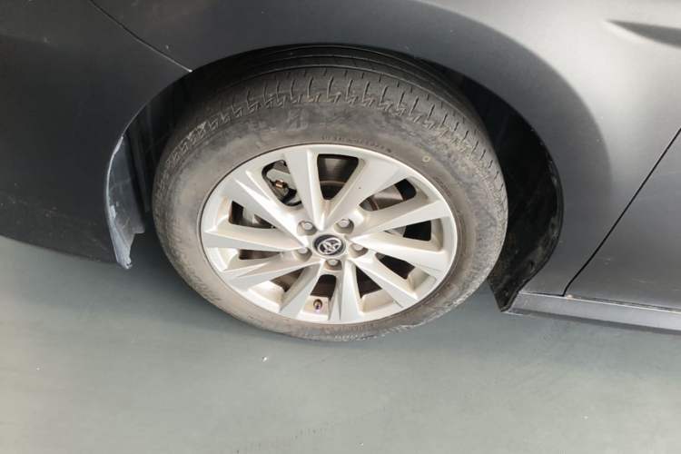 Used Toyota Camry 2021 2.0G Luxury Edition Left Front Wheel Hub