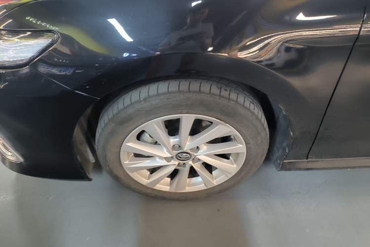 Used Toyota Camry 2021 Dual-Motor 2.5 HGVP Leading Edition Left Front Wheel Hub