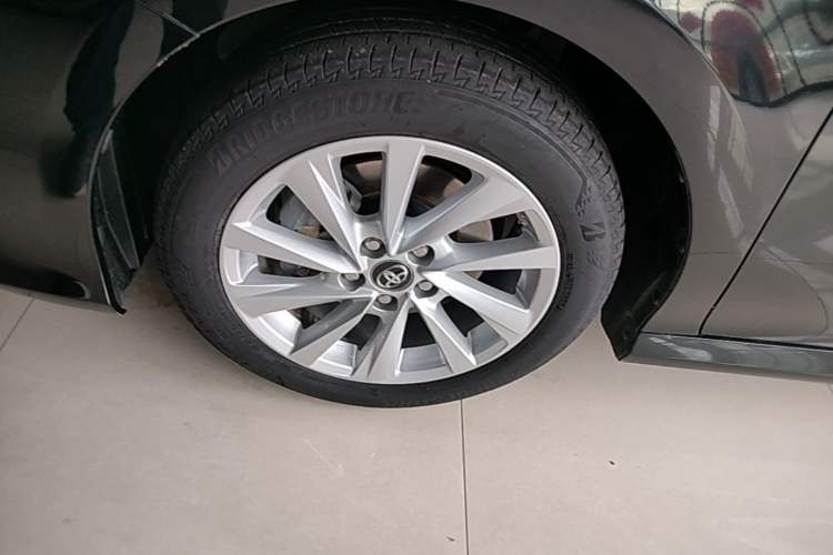 Used Toyota Camry 2021 2.0G Luxury Edition Left Front Wheel Hub