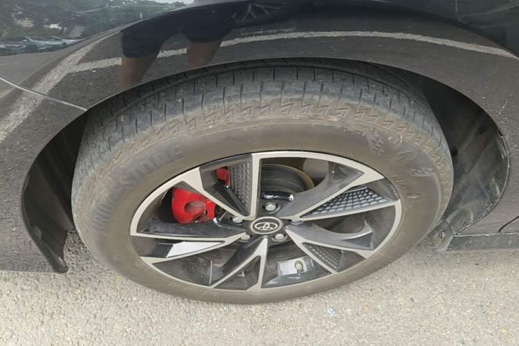 Used Toyota Camry 2021 2.0G Luxury Edition Left Front Wheel Hub