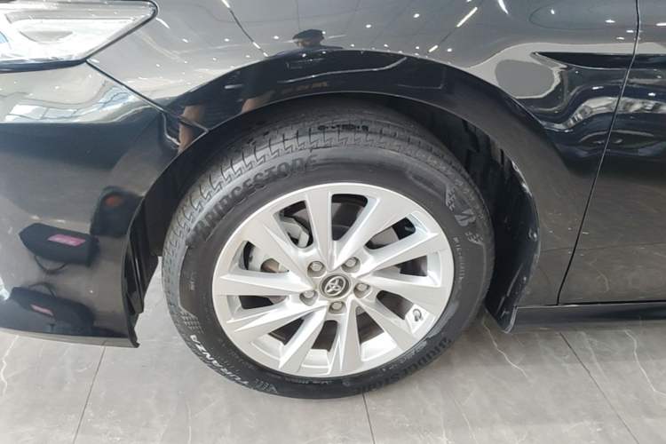 Used Toyota Camry 2021 2.0G Luxury Edition Left Front Wheel Hub