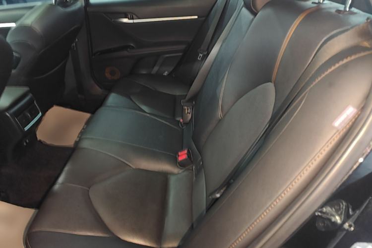 Used Toyota Camry 2021 2.5G Luxury Edition Left Rear Seat