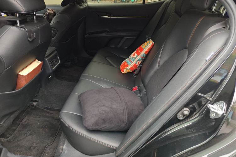 Used Toyota Camry 2021 2.0G Luxury Edition Left Rear Seat
