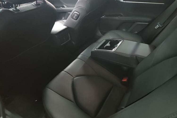 Used Toyota Camry 2021 2.5G Luxury Edition Left Rear Seat