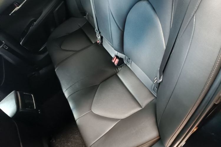 Used Toyota Camry 2021 2.5G Luxury Edition Left Rear Seat