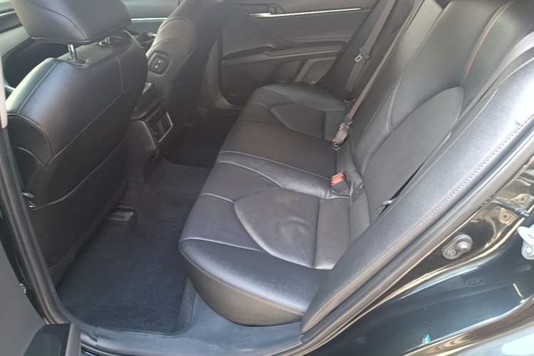 Used Toyota Camry 2021 2.0G Luxury Edition Left Rear Seat