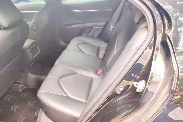 Used Toyota Camry 2021 2.0G Luxury Edition Left Rear Seat