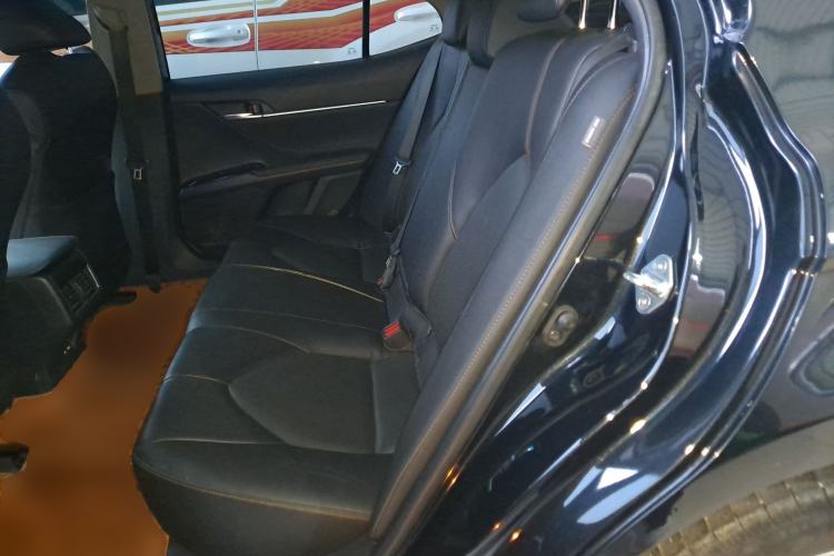 Used Toyota Camry 2021 2.5G Luxury Edition Left Rear Seat