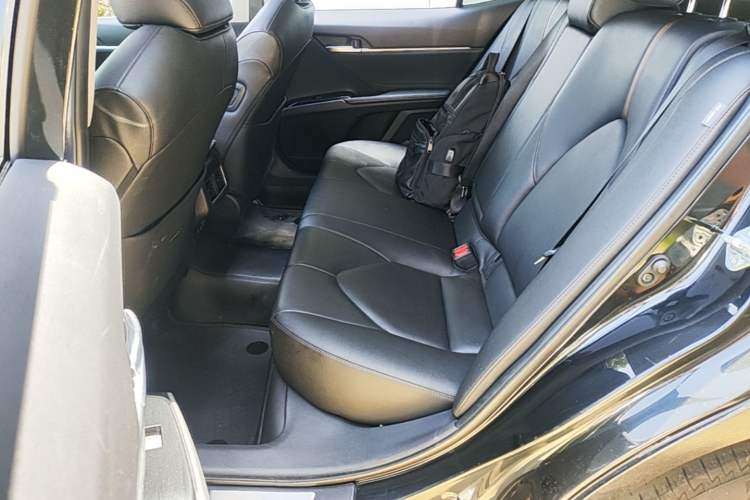 Used Toyota Camry 2021 2.0G Luxury Edition Left Rear Seat