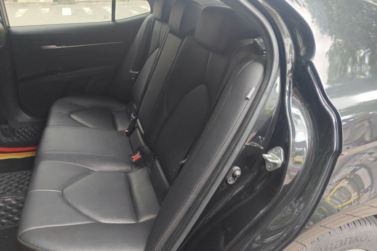 Used Toyota Camry 2021 2.0G Luxury Edition Left Rear Seat