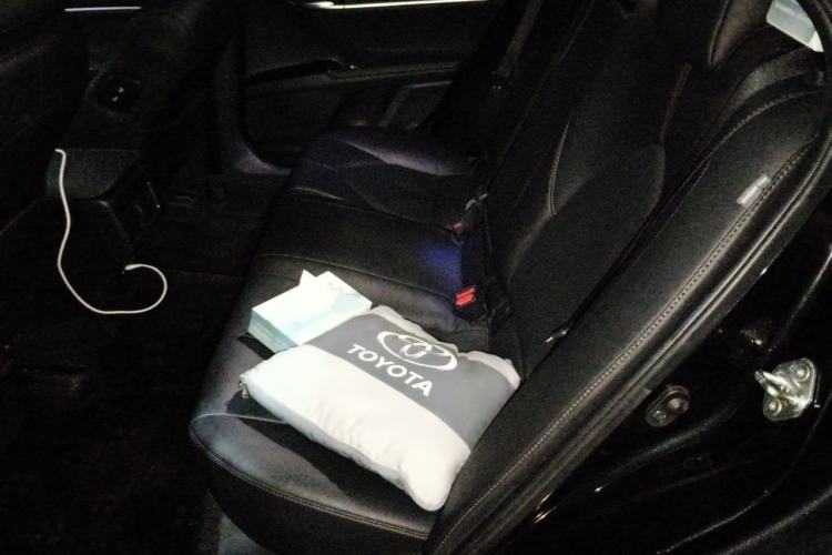 Used Toyota Camry 2021 2.5G Luxury Edition Left Rear Seat