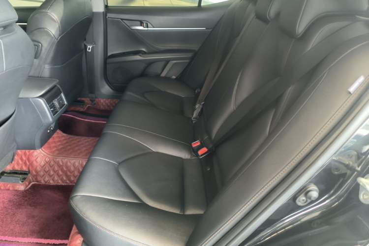 Used Toyota Camry 2021 2.0G Luxury Edition Left Rear Seat