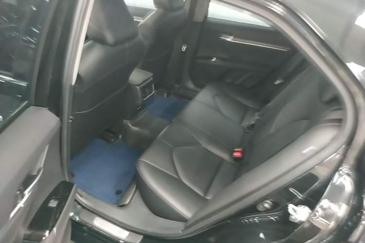 Used Toyota Camry 2021 2.0G Luxury Edition Left Rear Seat