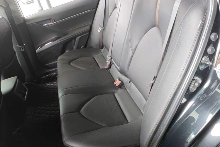 Used Toyota Camry 2021 2.0G Luxury Edition Left Rear Seat