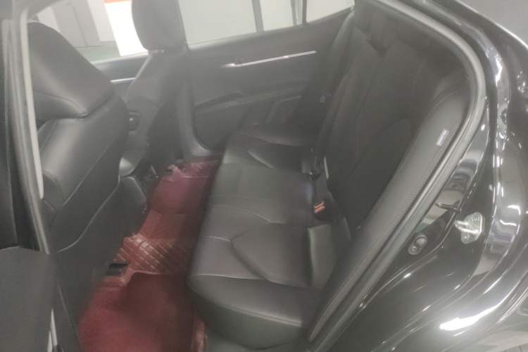 Used Toyota Camry 2021 2.5G Luxury Edition Left Rear Seat