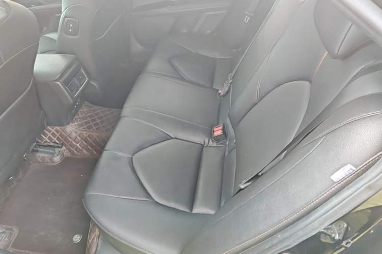 Used Toyota Camry 2021 2.0G Luxury Edition Left Rear Seat