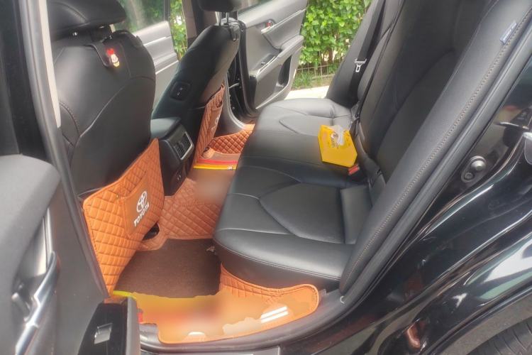 Used Toyota Camry 2021 2.0G Luxury Edition Left Rear Seat