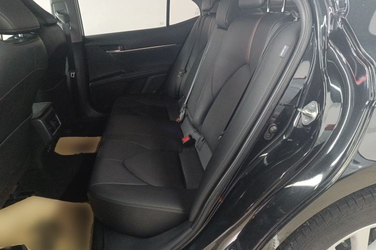 Used Toyota Camry 2021 2.0G Luxury Edition Left Rear Seat
