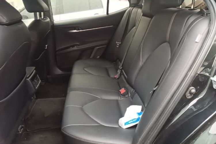 Used Toyota Camry 2021 2.0G Luxury Edition Left Rear Seat