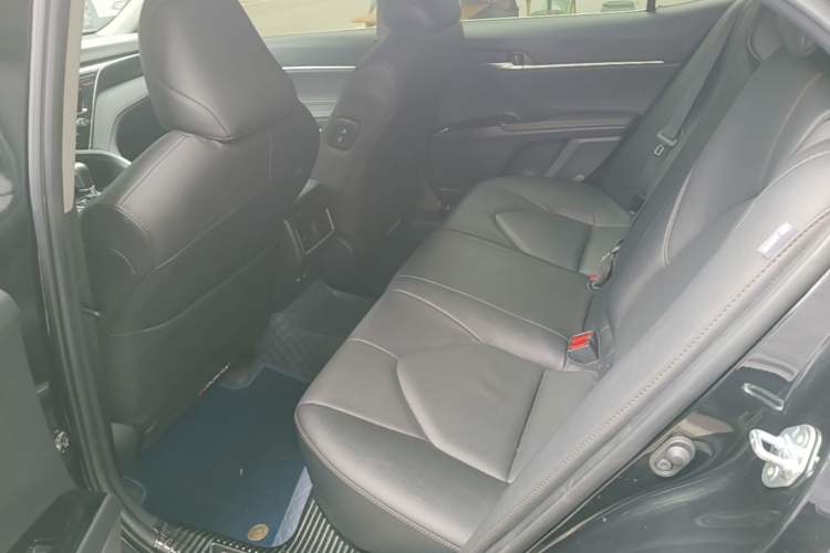 Used Toyota Camry 2021 2.0G Luxury Edition Left Rear Seat