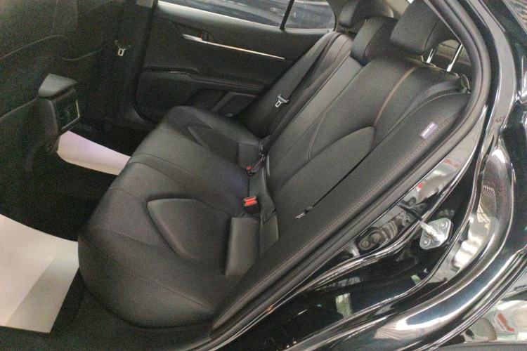 Used Toyota Camry 2021 2.0G Luxury Edition Left Rear Seat