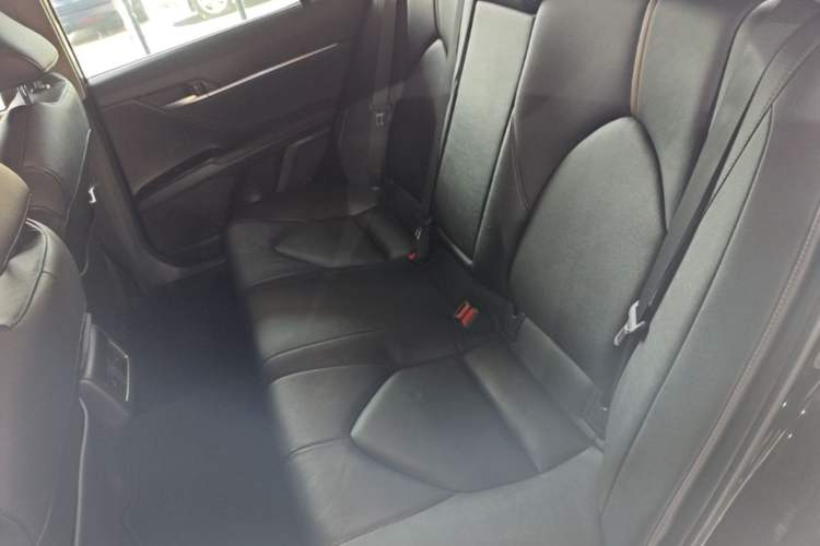Used Toyota Camry 2021 2.0G Luxury Edition Left Rear Seat