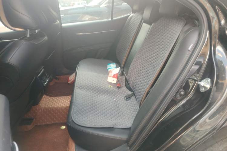 Used Toyota Camry 2021 2.0G Luxury Edition Left Rear Seat