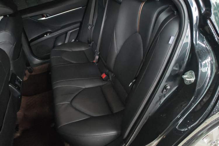 Used Toyota Camry 2021 2.0G Luxury Edition Left Rear Seat