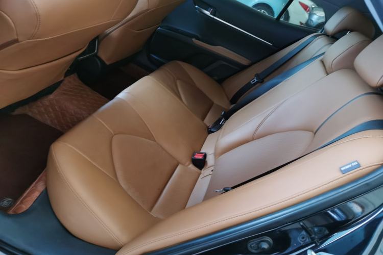 Used Toyota Camry 2021 2.5G Luxury Edition Left Rear Seat