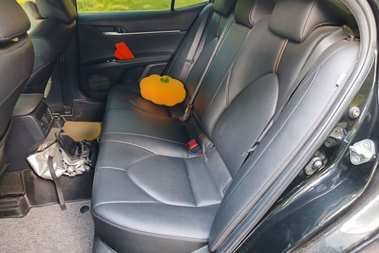 Used Toyota Camry 2021 2.5G Luxury Edition Left Rear Seat