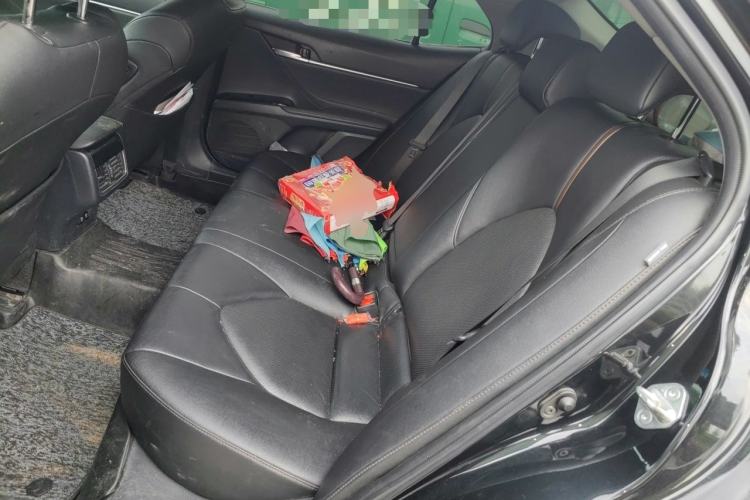 Used Toyota Camry 2021 2.0G Luxury Edition Left Rear Seat