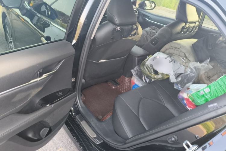 Used Toyota Camry 2021 2.5G Luxury Edition Left Rear Seat