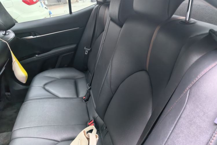 Used Toyota Camry 2021 2.5G Luxury Edition Left Rear Seat