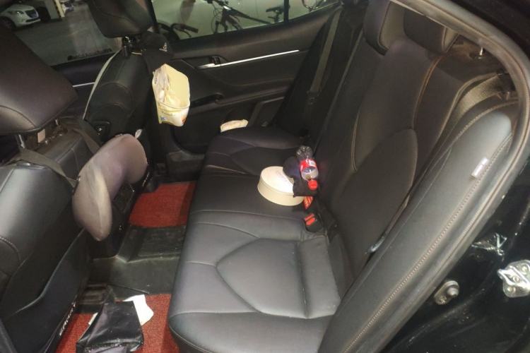 Used Toyota Camry 2021 2.5G Luxury Edition Left Rear Seat