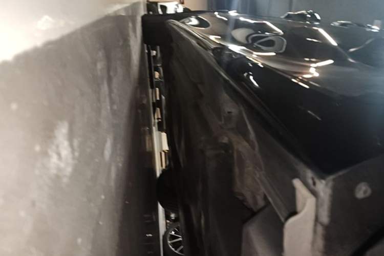 Used Toyota Camry 2021 2.0G Luxury Edition Left Side Sill
