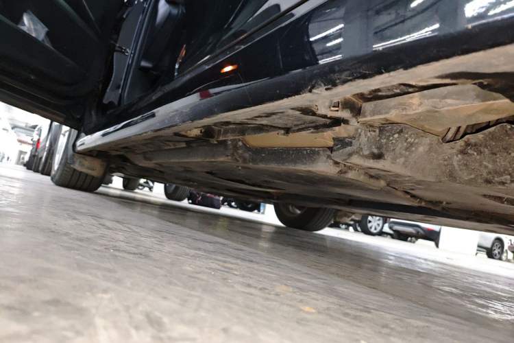 Used Toyota Camry 2021 2.0G Luxury Edition Left Side Sill