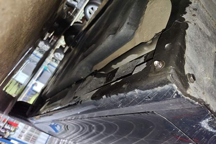 Used Toyota Camry 2021 2.5G Luxury Edition Left Side Sill