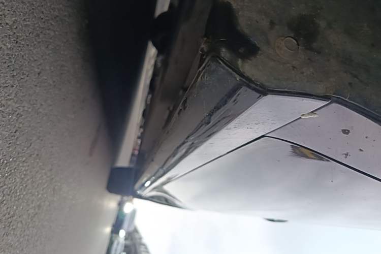 Used Toyota Camry 2021 2.0G Luxury Edition Left Side Sill