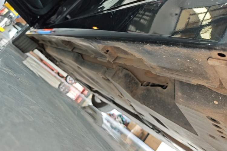 Used Toyota Camry 2021 2.0G Luxury Edition Left Side Sill