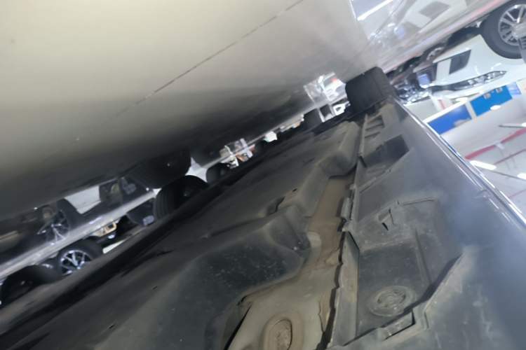 Used Toyota Camry 2021 Dual-Motor 2.5HG Luxury Edition Left Side Sill