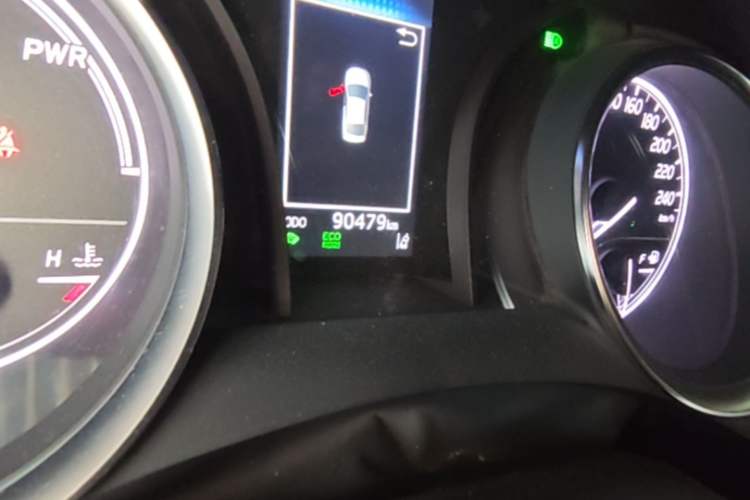 Used Toyota Camry 2021 Dual-Motor 2.5 HGVP Leading Edition Odometer Close Up