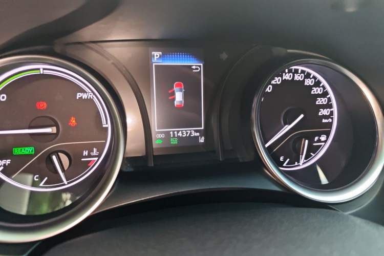 Used Toyota Camry 2021 Dual-Motor 2.5 HGVP Leading Edition Odometer Close Up