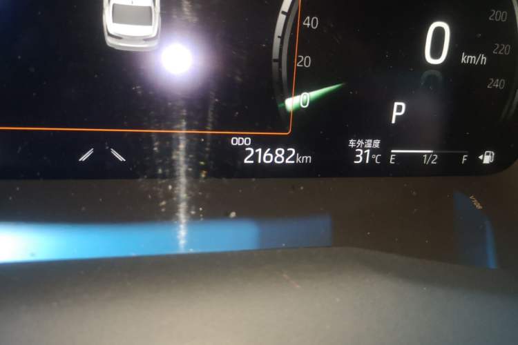 Used Toyota Camry 2021 Dual-Motor 2.5 HGVP Leading Edition Odometer Close Up