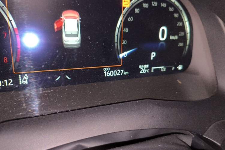 Used Toyota Camry 2021 2.5G Luxury Edition Odometer Close Up