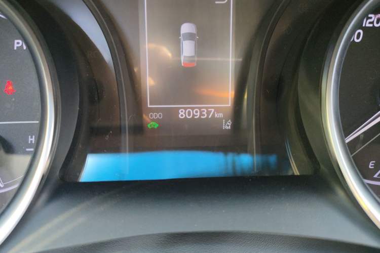 Used Toyota Camry 2021 Dual-Motor 2.5 HGVP Leading Edition Odometer Close Up