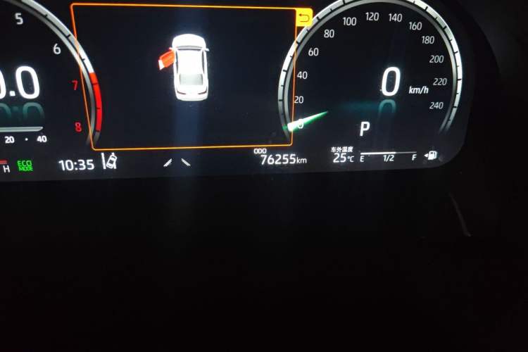 Used Toyota Camry 2021 2.5Q Flagship Edition Odometer Close Up