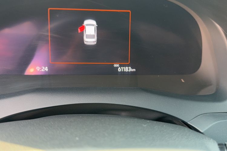 Used Toyota Camry 2021 2.5G Luxury Edition Odometer Close Up