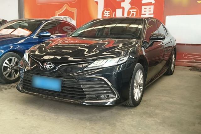Ojetý Toyota Camry 2021 2.0G Luxury Edition